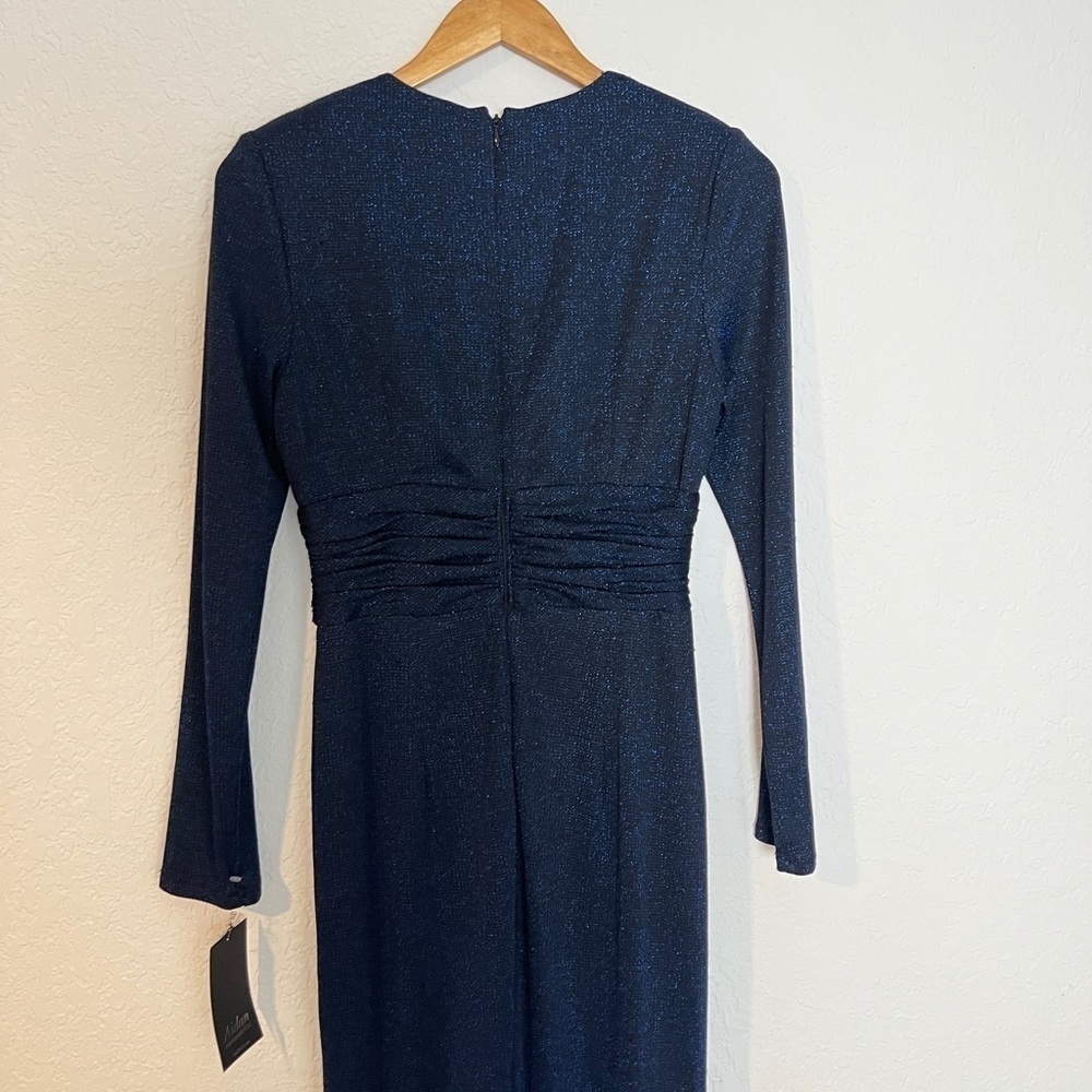 Aidan Mattox V-Neck Long Sleeve Knit Gown - Picture 7 of 11
